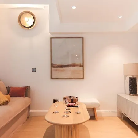 Apartmán Loft 4 - Center - 2-room Mezzanine *